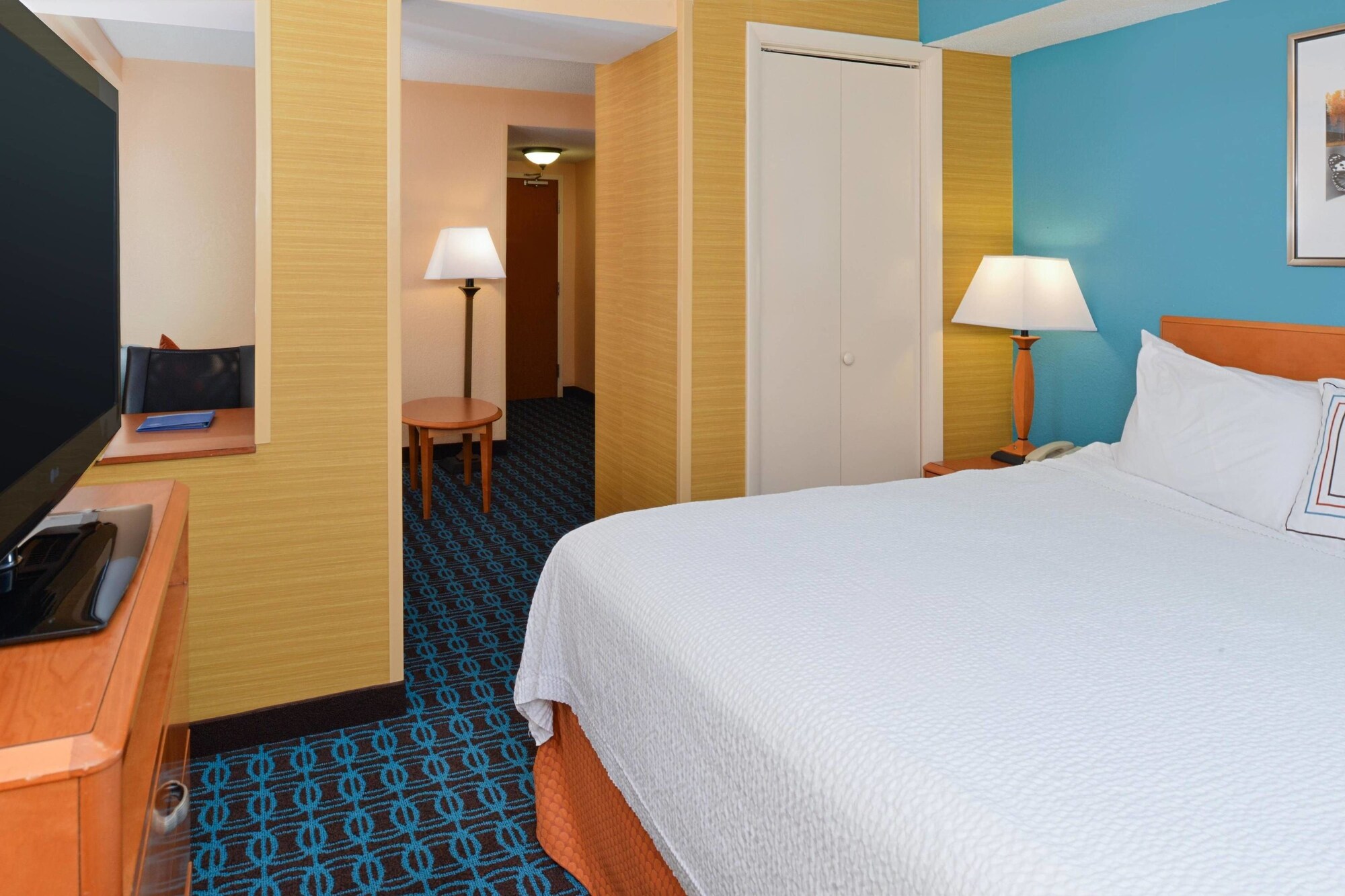 جناح بسرير كينج مع أريكة