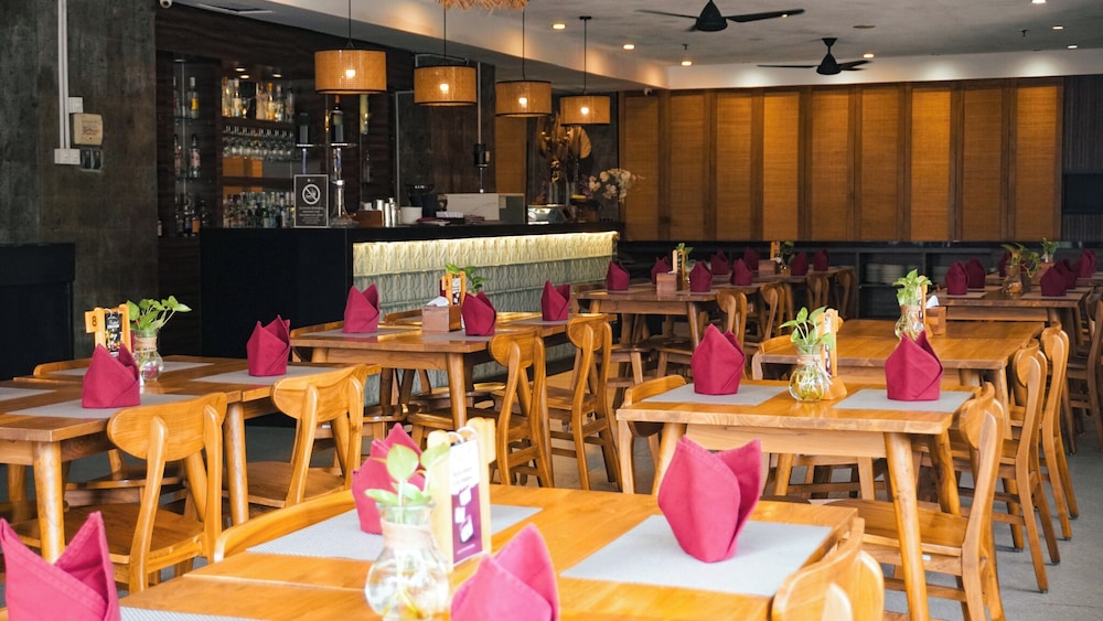 Tusita Boutique Hotel 42/54