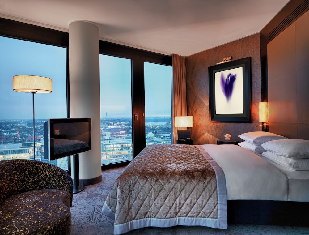 Hyatt Regency Dusseldorf 25/73
