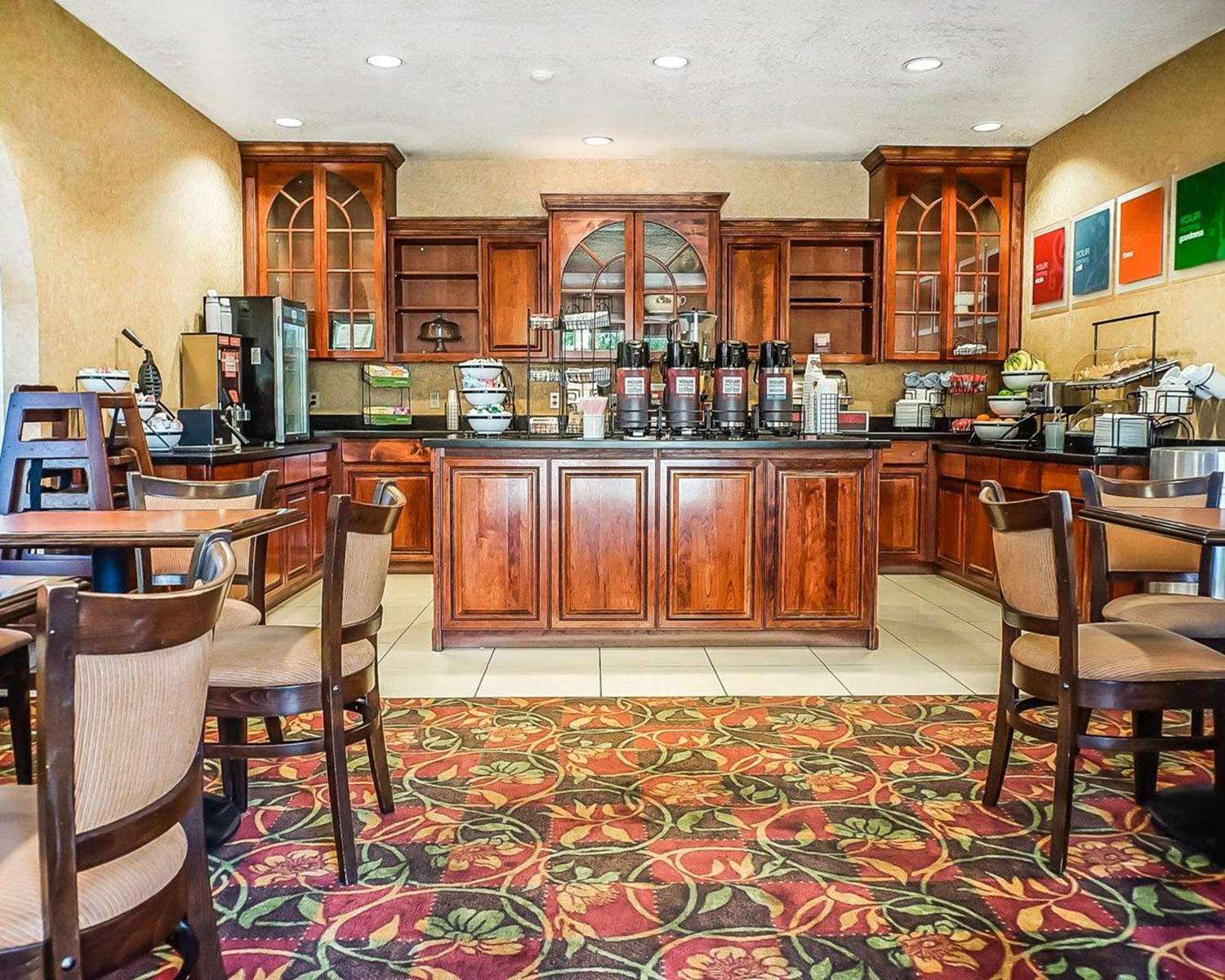 Quality Inn & Suites Roswell 8/13