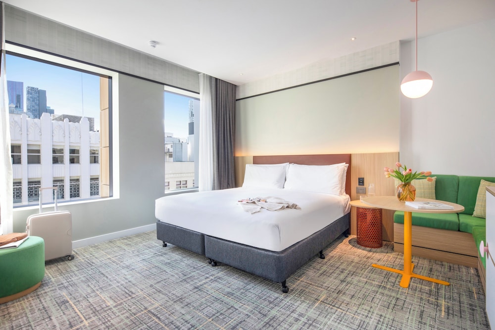 Holiday Inn Melbourne Bourke Street Mall by IHG 18/48