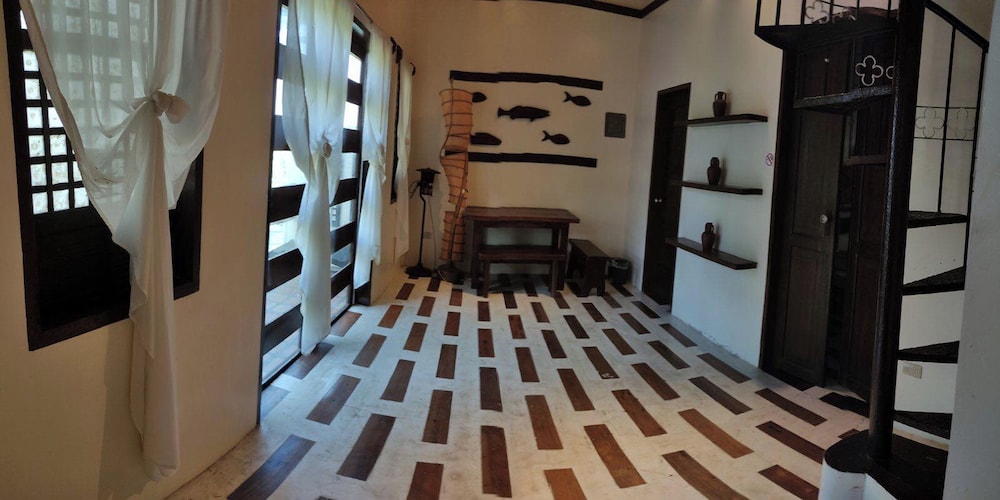 Maritoni Bali Suites and Villas by ZUZU in Bauang