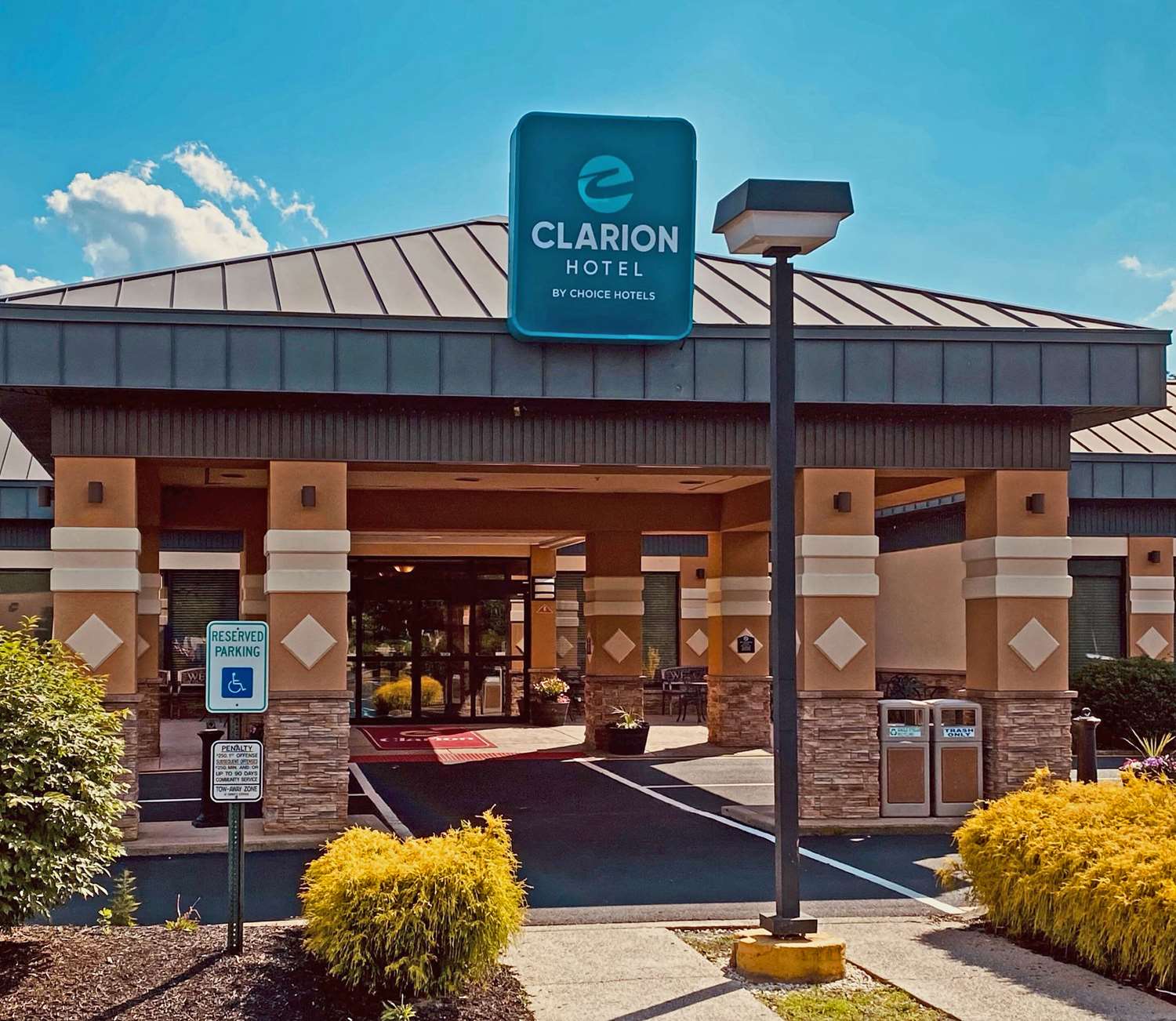 Clarion Hotel & Conference Center Toms River 1/12