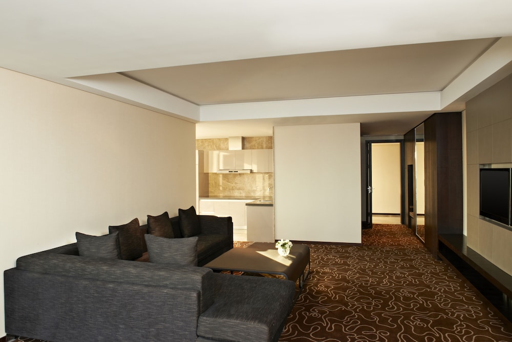 Four Points By Sheraton Qingdao West Coast Formerly Four Points By Sheraton Qingdao Huangdao 25/50