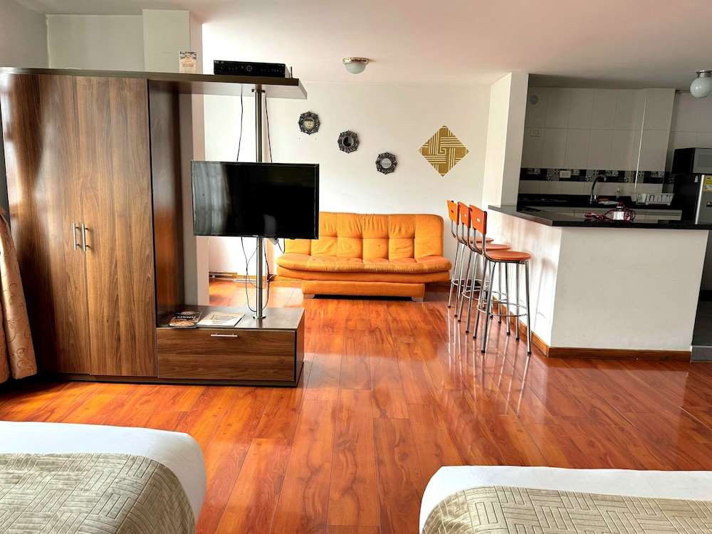 Hotel Oporto 83 43/50