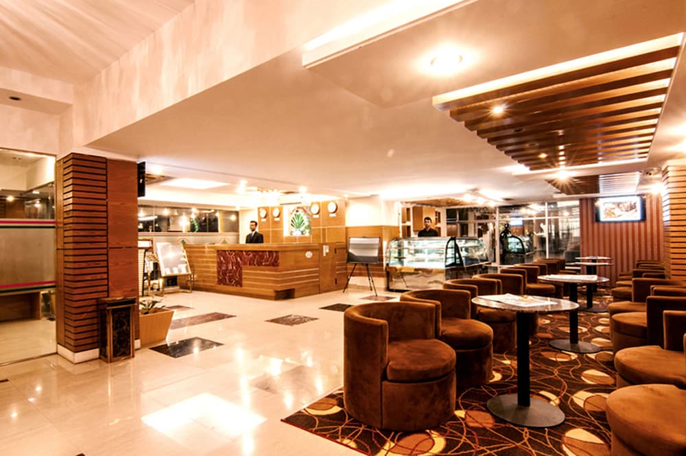 CENTURY PARK RESIDENCE 36/43