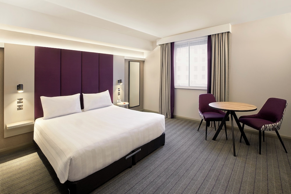 STANDARD, DOUBLE BED, ACCESSIBLE