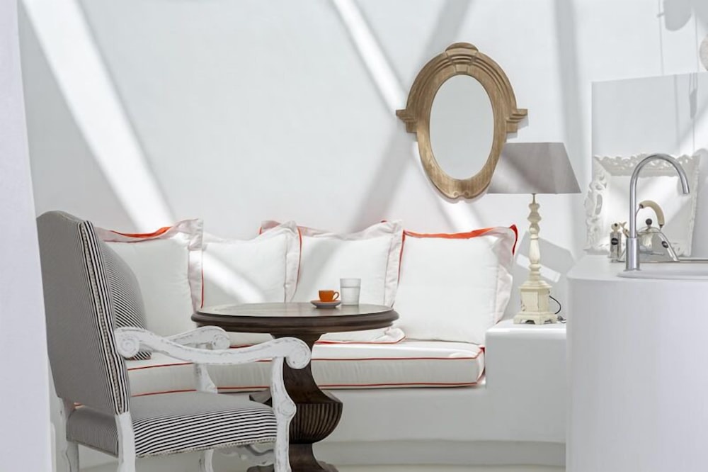 Kamini Santorini Luxury Villas 36/50