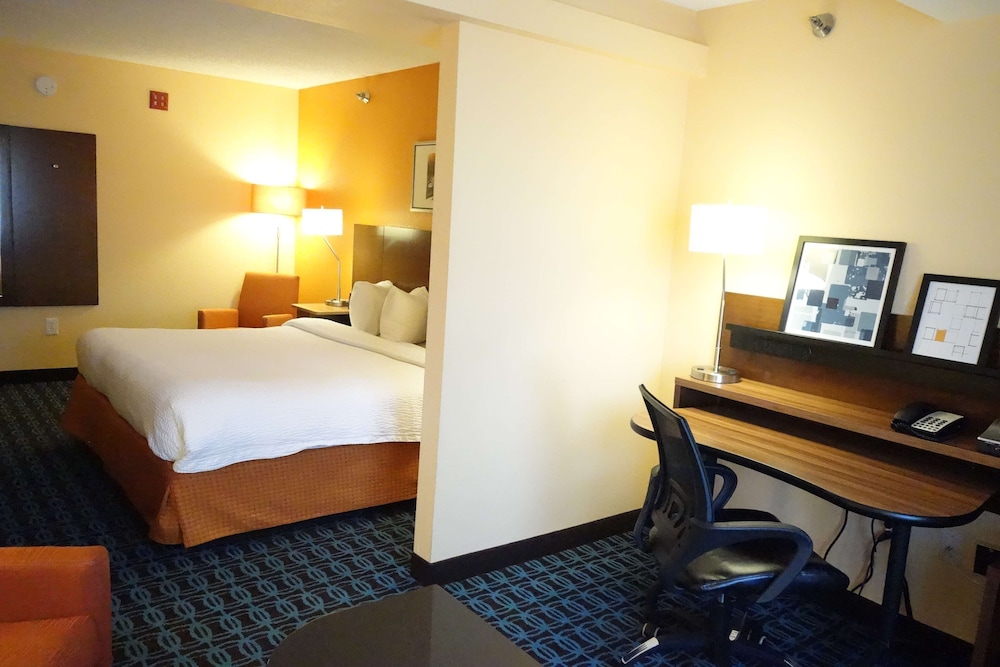 Country Inn & Suites by Radisson, Phoenix Airport, AZ 12/46