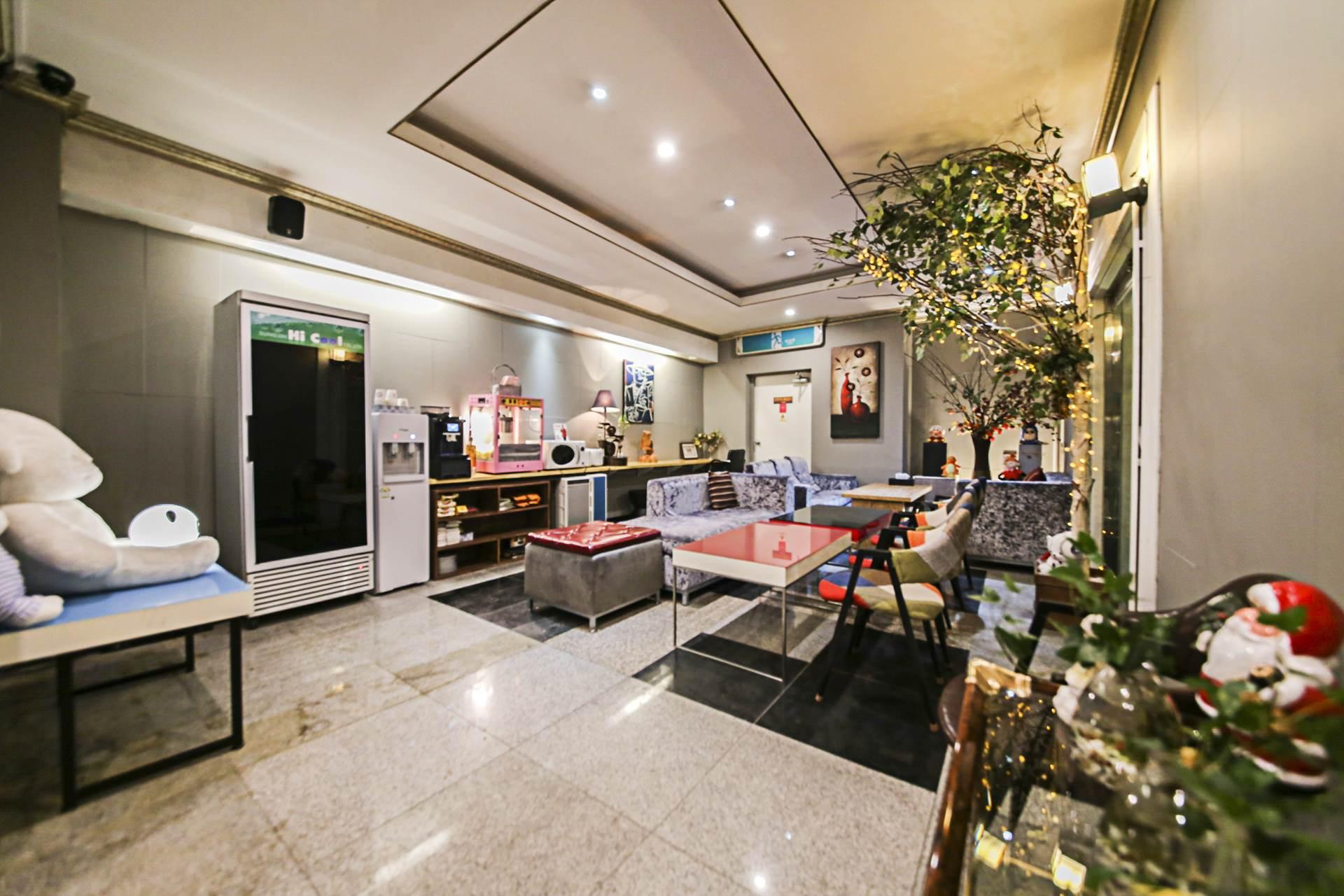 Mowon Hotel 63/71