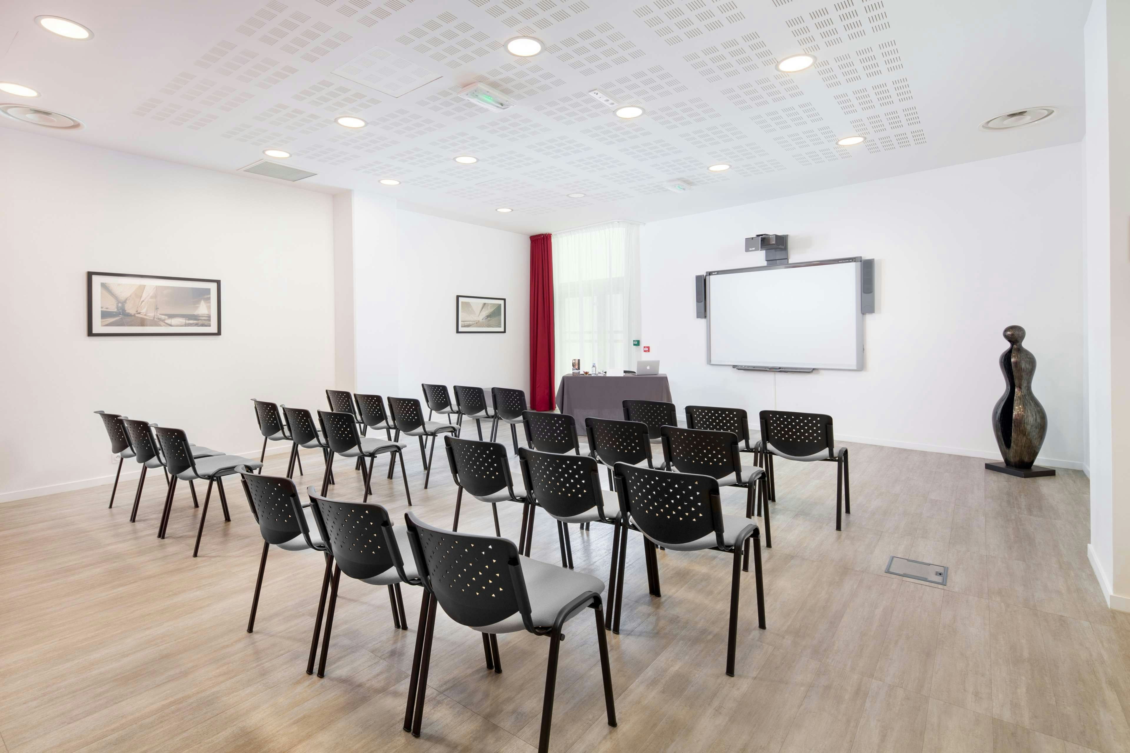 Seven Urban Suites Nantes Centre 30/33