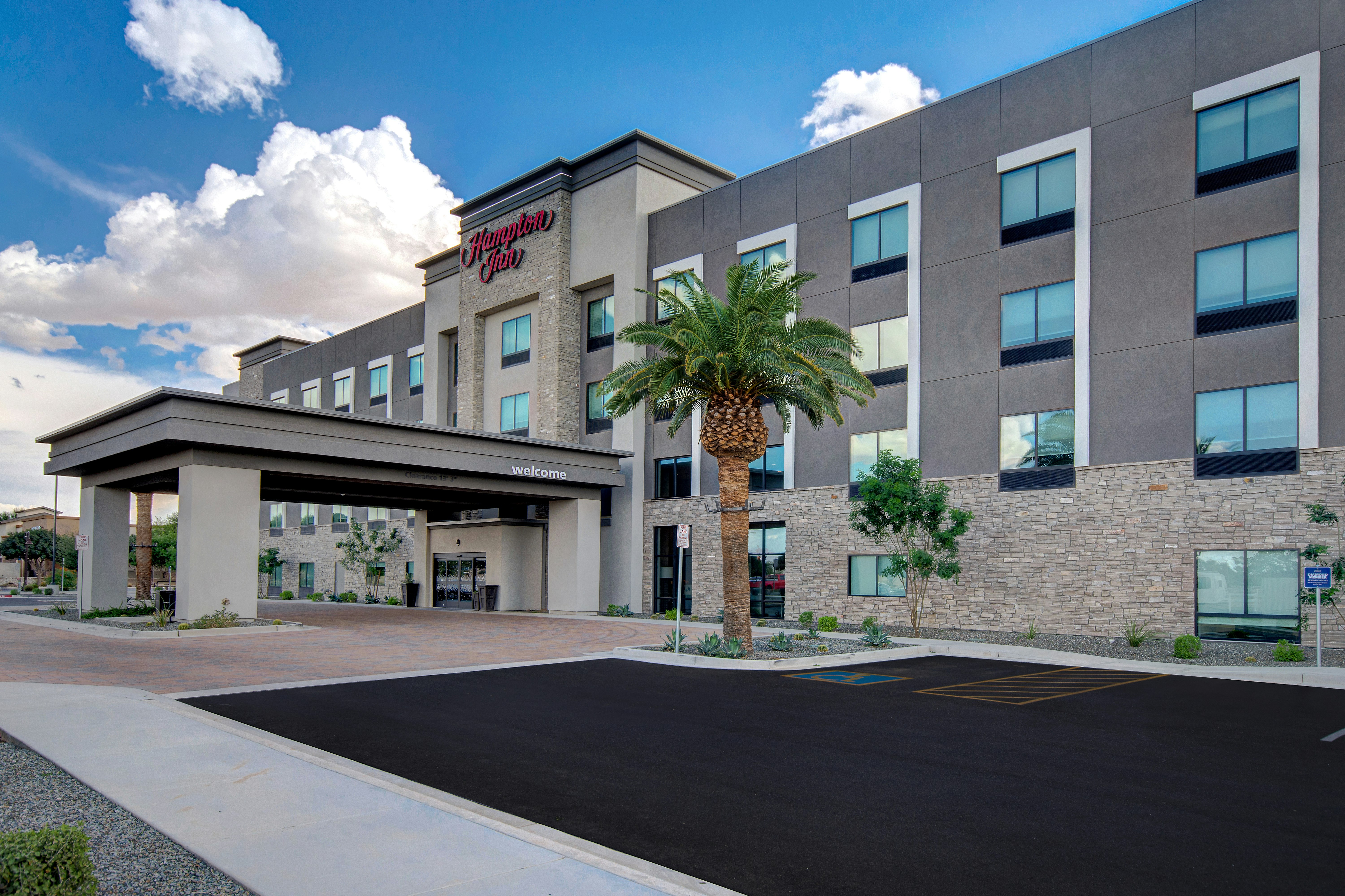 Hampton Inn Queen Creek 23/26
