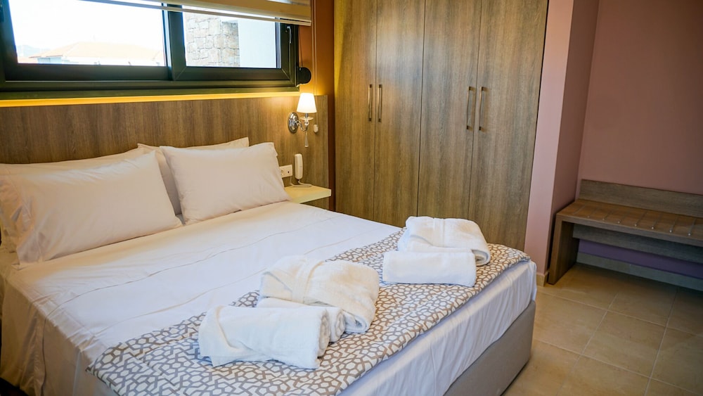 PREMIUM, DOUBLE BED