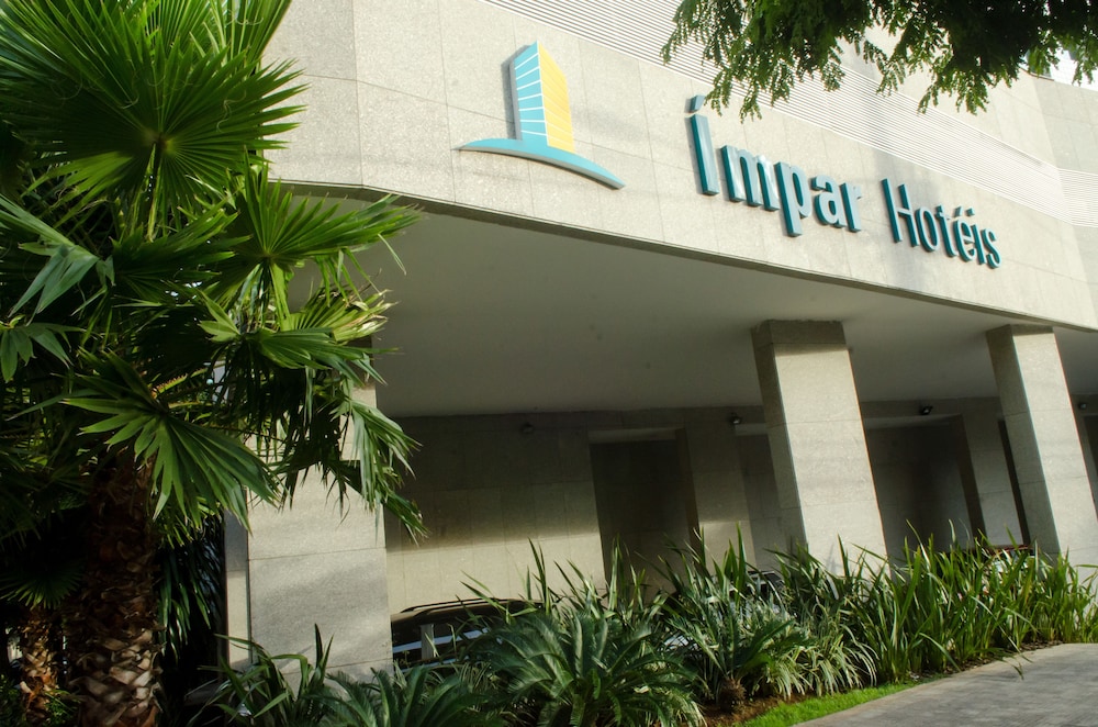 Impar Suites Expominas Hotel 4/49