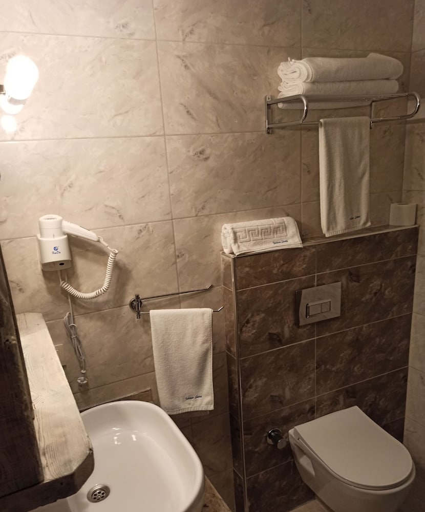 Golden Stone Butik Otel 49/50