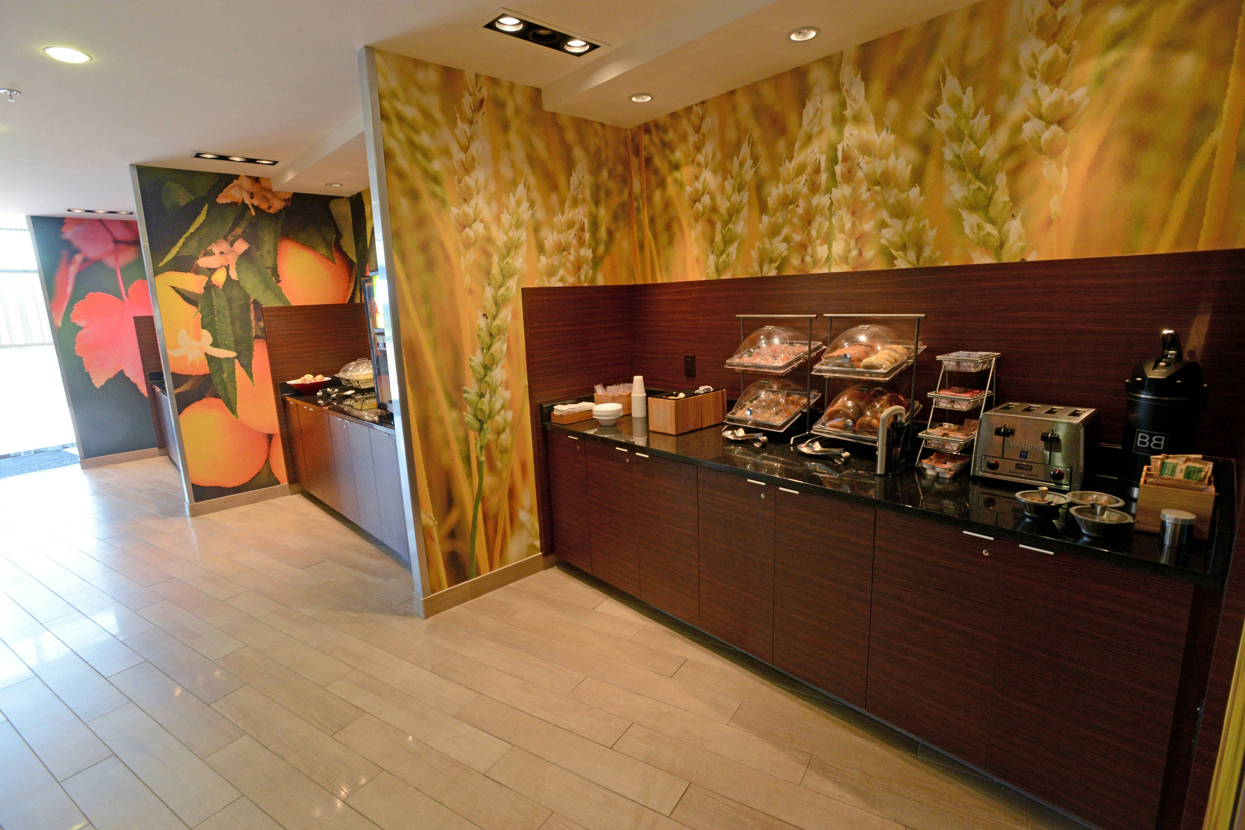 Fairfield Inn And Suites Bowling Green 8/46
