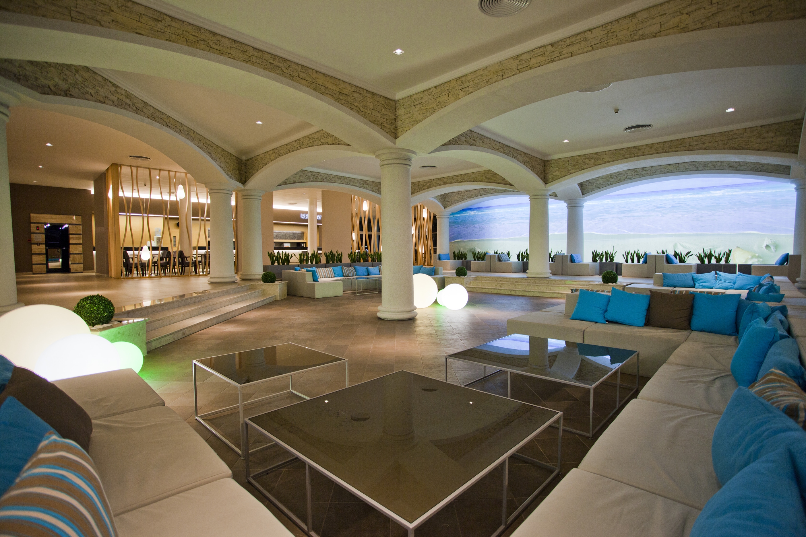DIT Evrika Beach Club Hotel 7/68