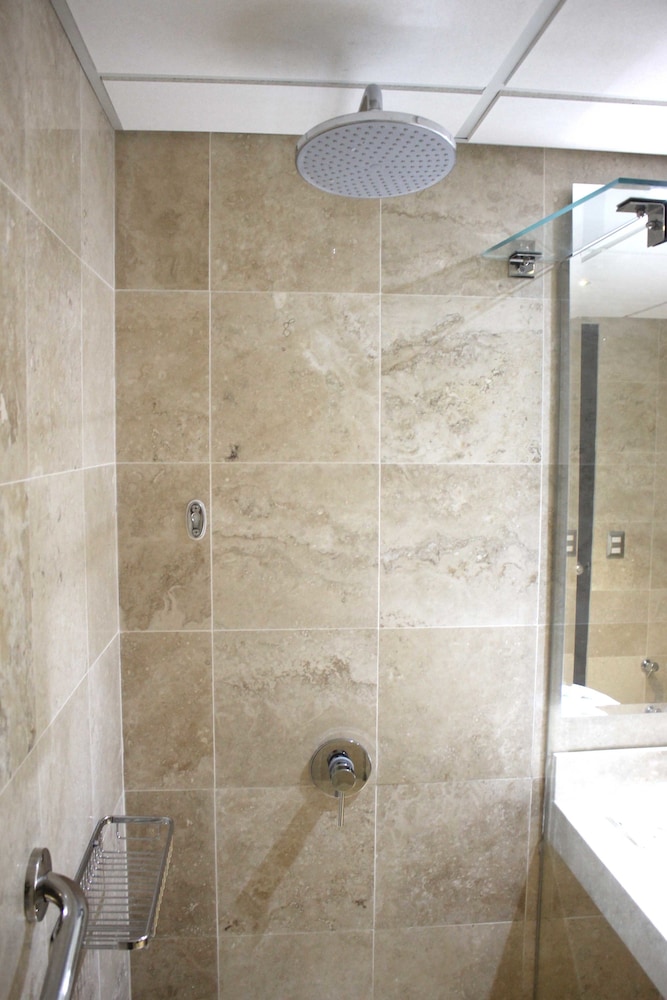 Sol de Oro Hotel And Suites 61/65
