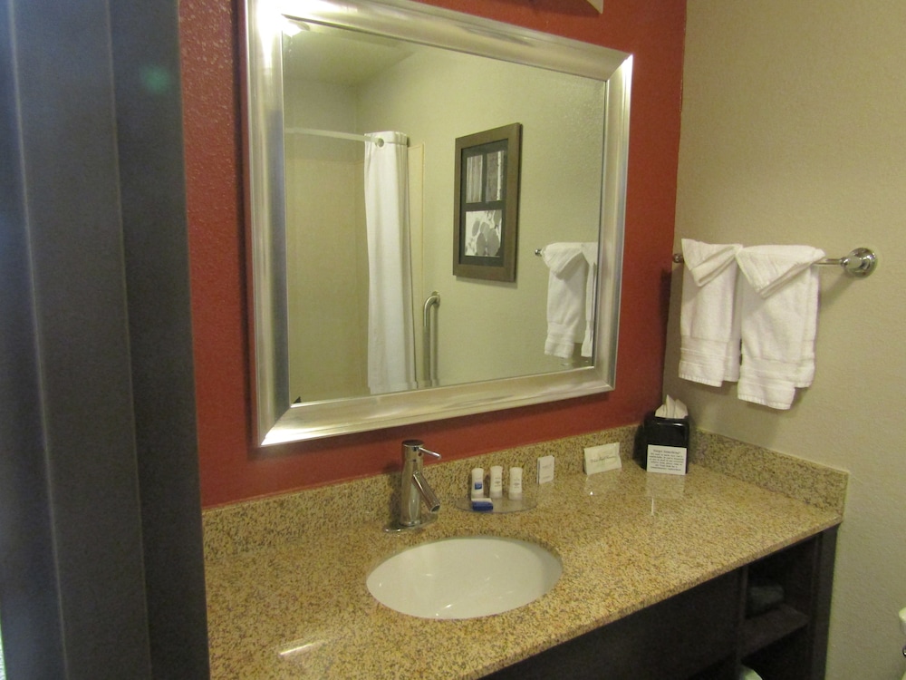 Best Western Plus Lee S Summit Hotel Suites 22/44