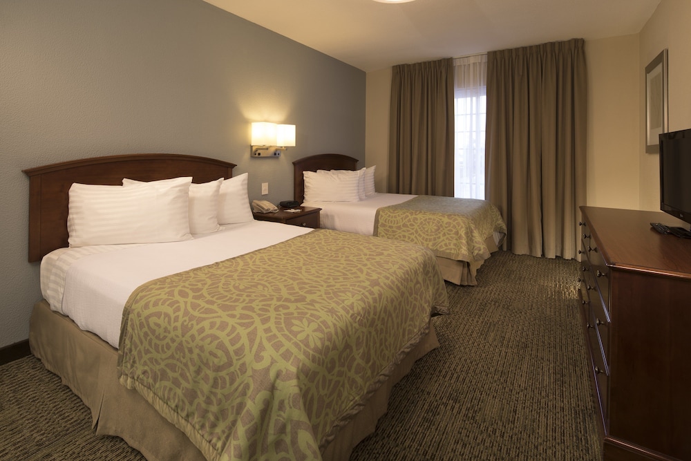 Staybridge Suites Monterrey - San Pedro 9/38
