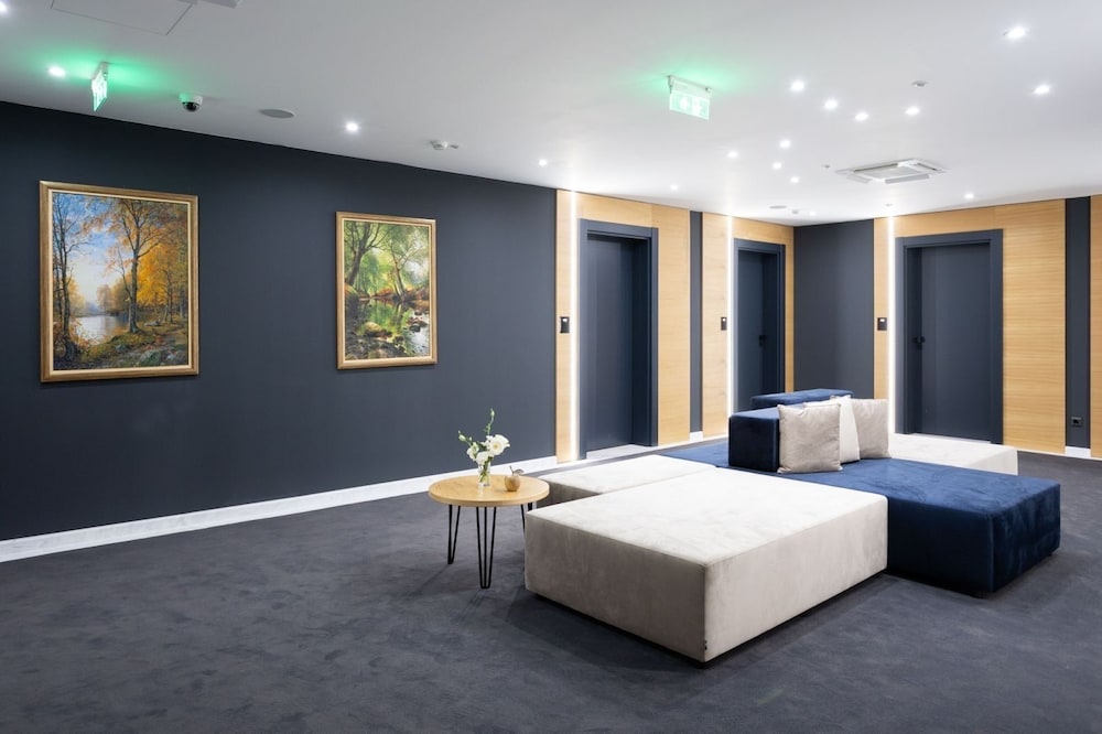Blue Star Luxury Hotel 32/54