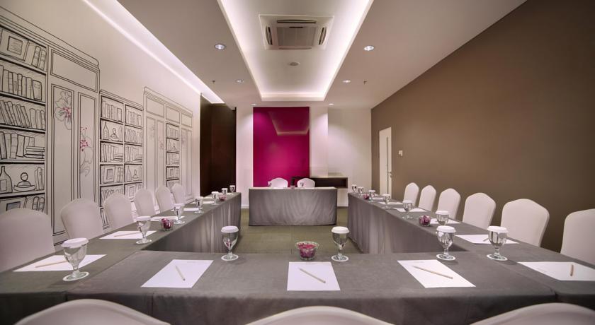 favehotel Melawai 34/37