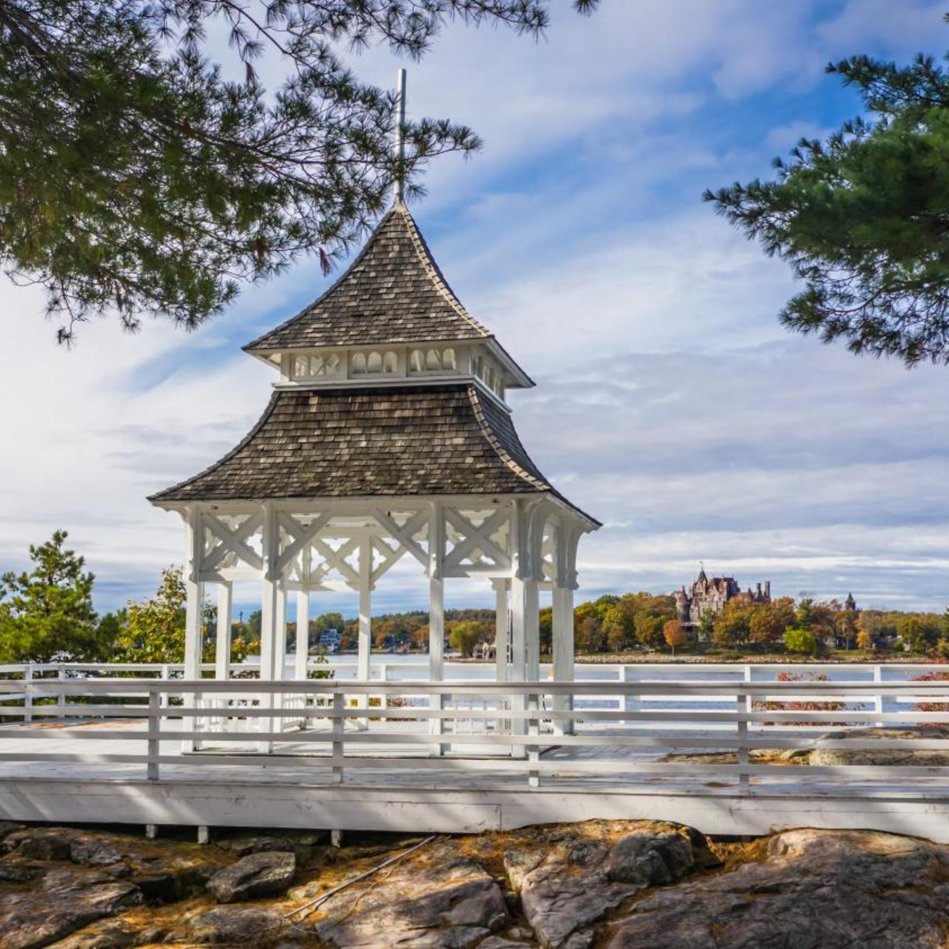 Bonnie Castle Resort & Marina 27/32