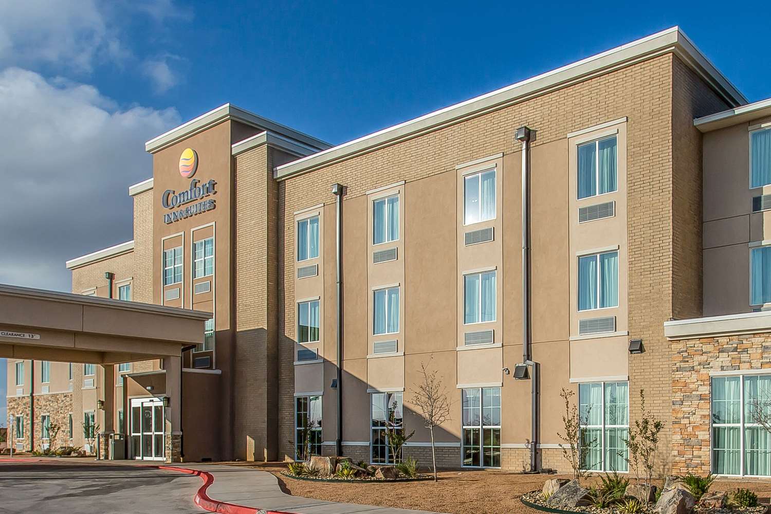 Comfort Inn & Suites Snyder 13/15