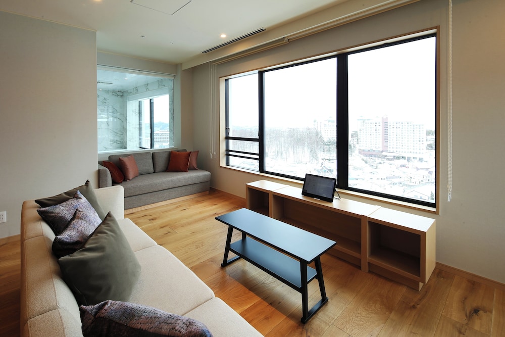 Spectacular, Sakura, Suite, Twin Beds, with View, Bathtub, Annex