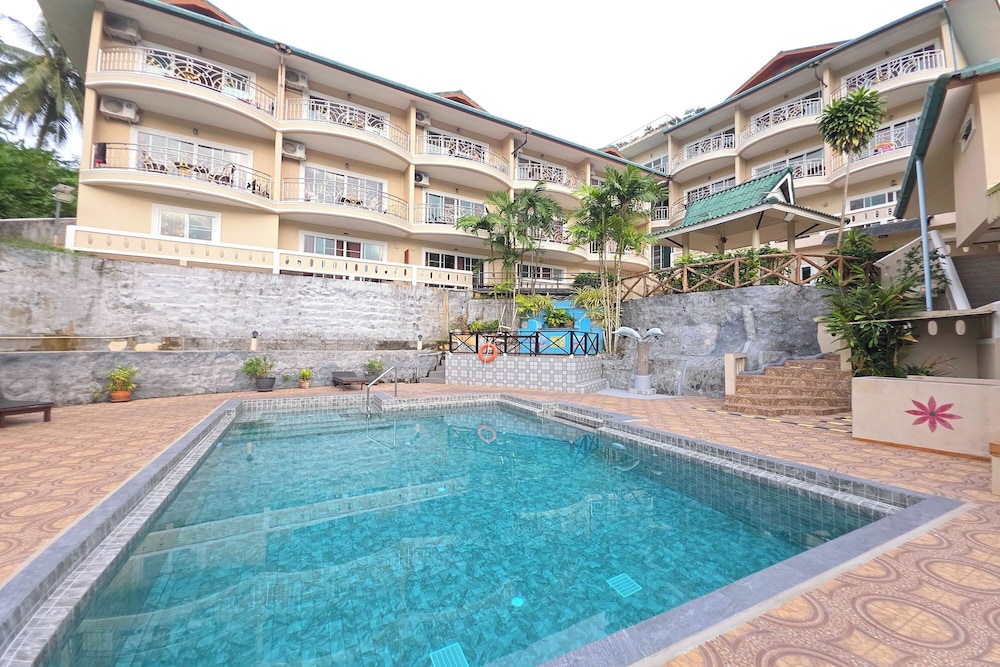 Patong Rai Rom Yen Resort SHA photo5