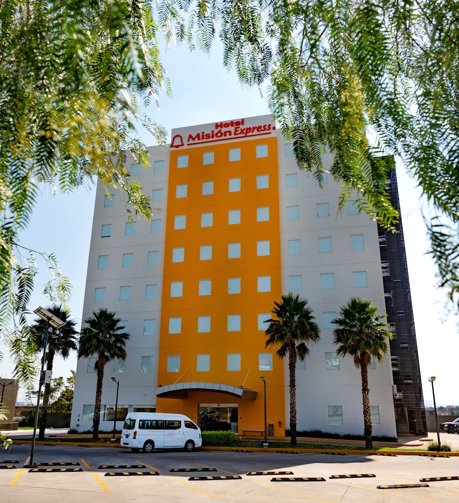 One Irapuato 11/59