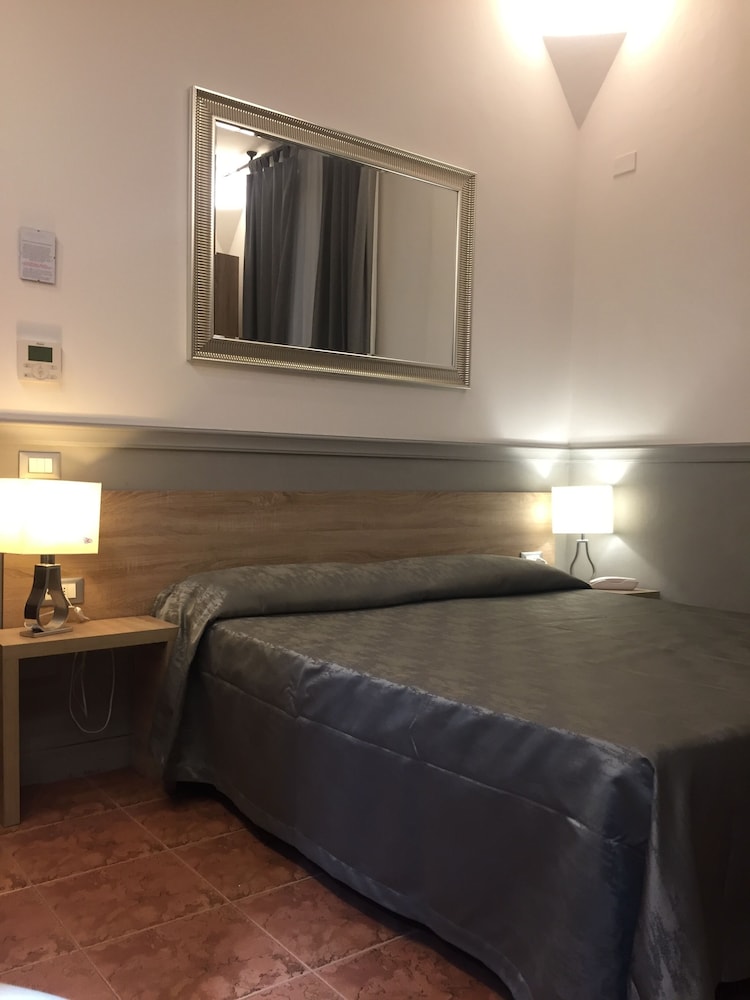 Hotel Alinari 3/42