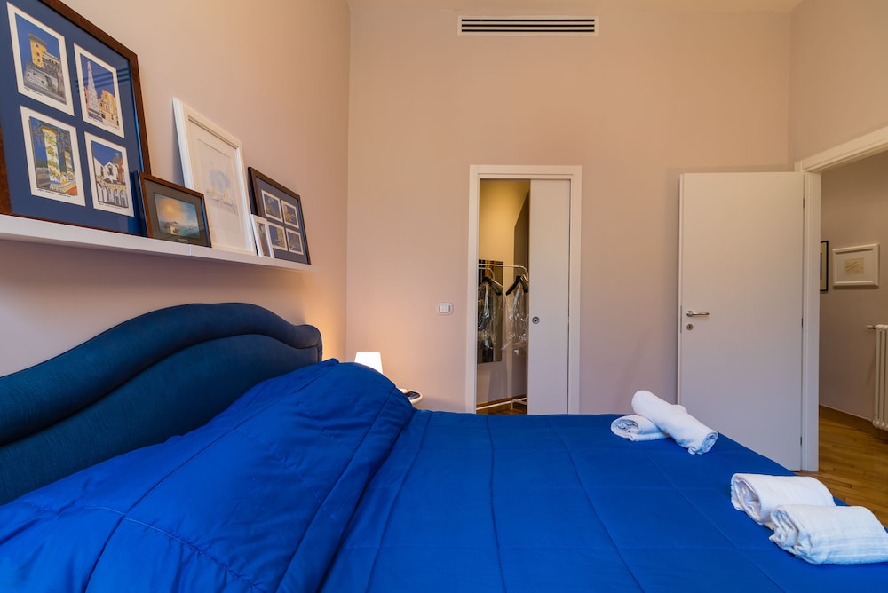 1 BEDROOM, DELUXE, APARTMENT