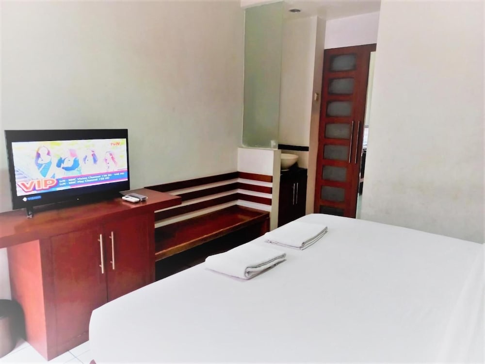 N Hotel 36/44