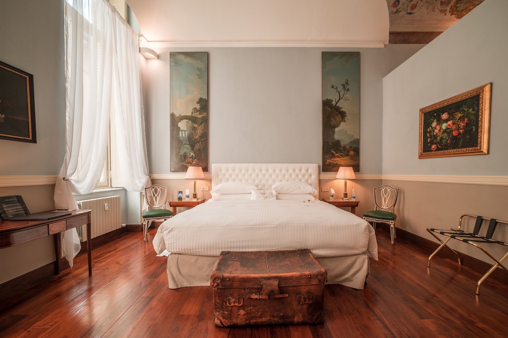 Royal Palace Hotel and Spa 6/33