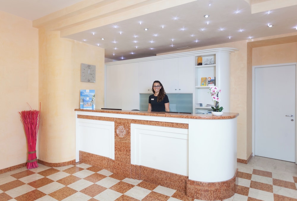 Hotel Portici (Romantik and Wellness) 5/67