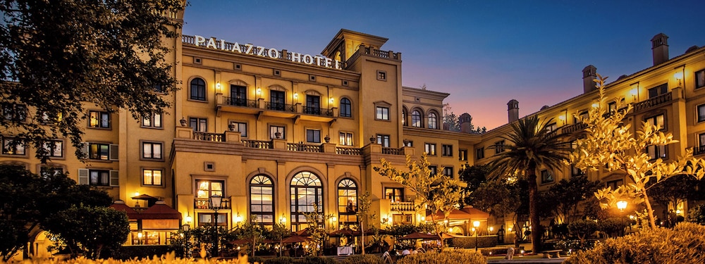 Palazzo Hotel At Montecasino 3/69