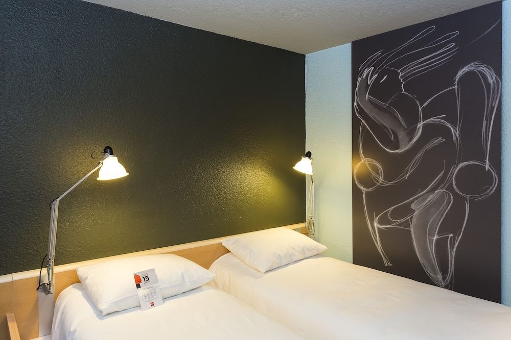 Ibis Lorient 14/50