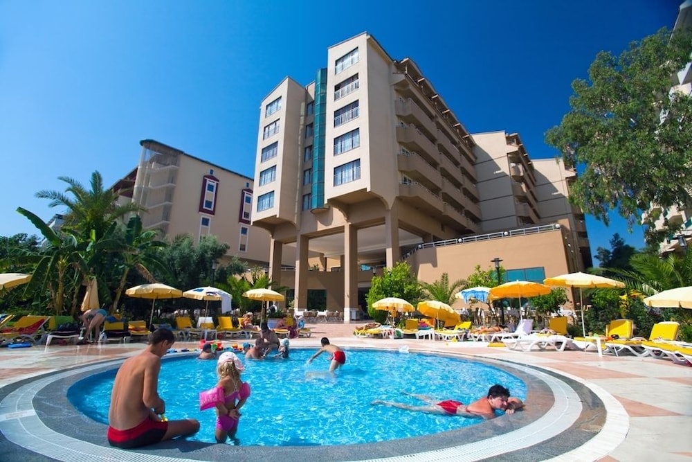 Stella Beach Hotel 3/62