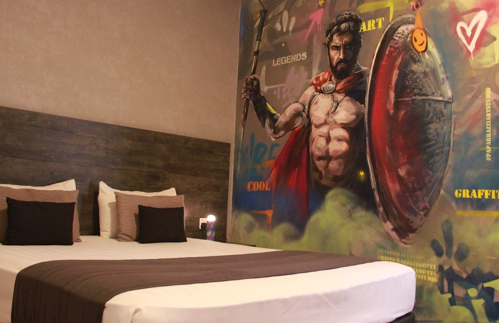 Rise Street Art Hotel 33/63