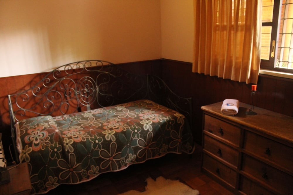 Hostal La Encantada 11/28