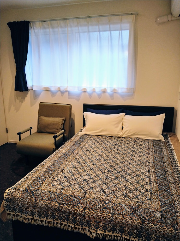 Tokyo stay Hut SARI 12/29