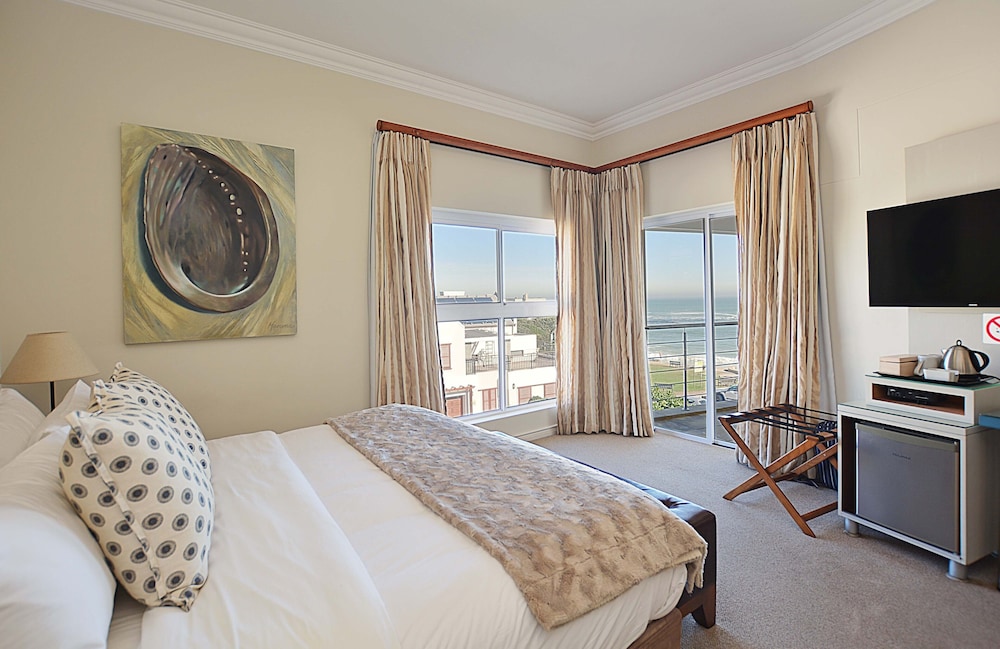 The Sir David Boutique Guest House 11/50