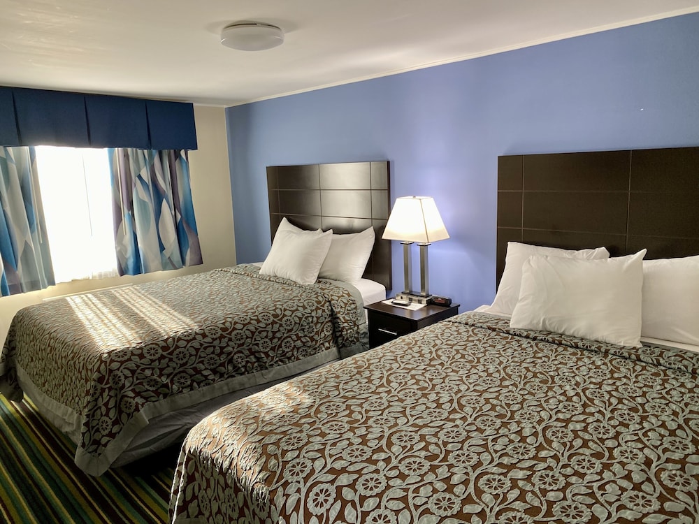 Beacon Inn and Suites 12/40