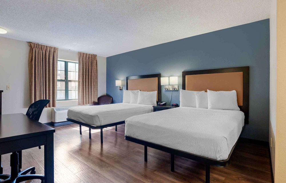 Extended Stay America Los Angeles -Torrance 11/42