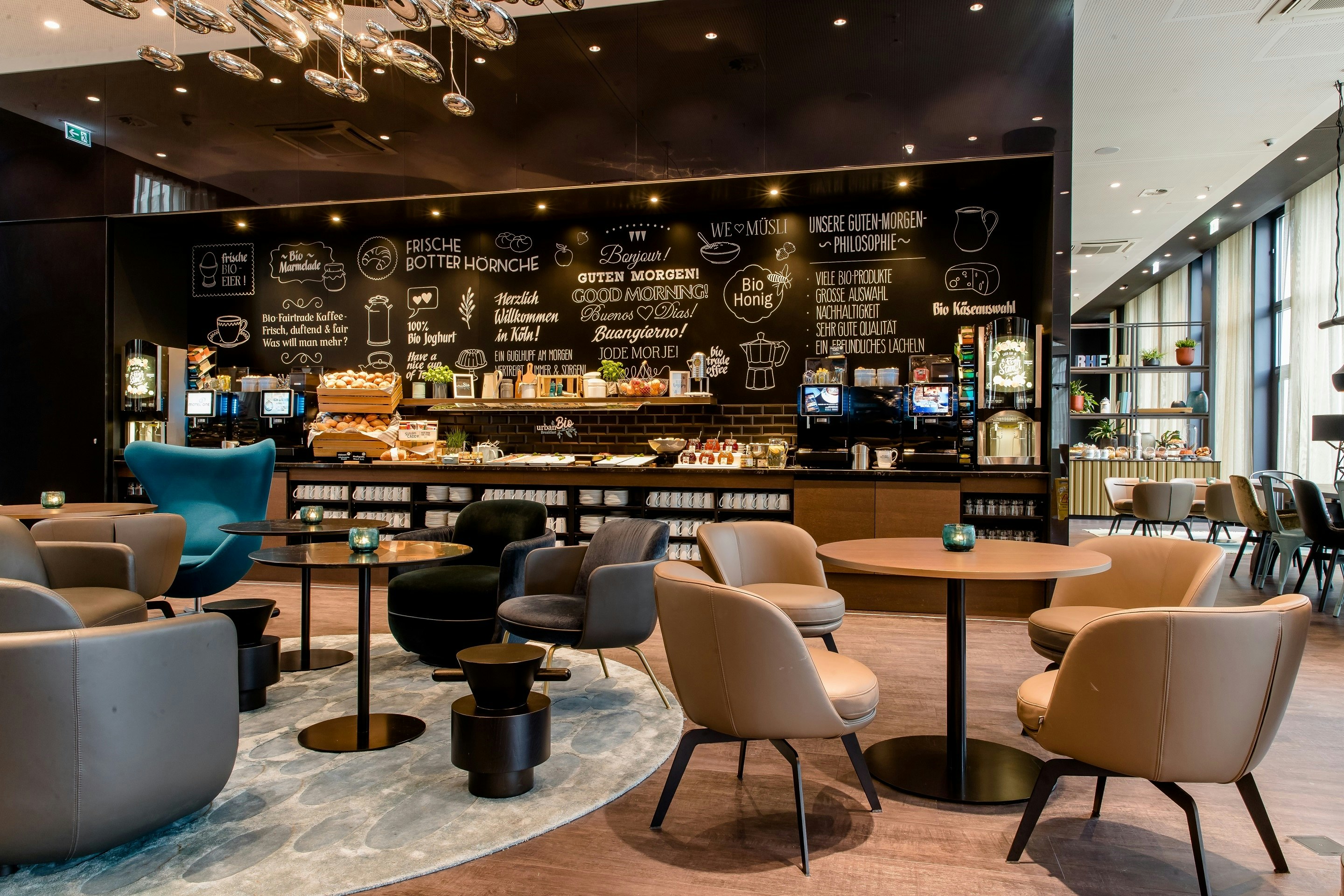 Motel One Köln-Altstadt 34/46