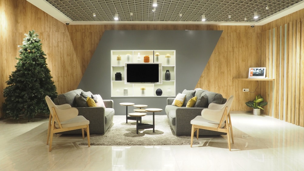Juno Hotel Jatinegara 41/49