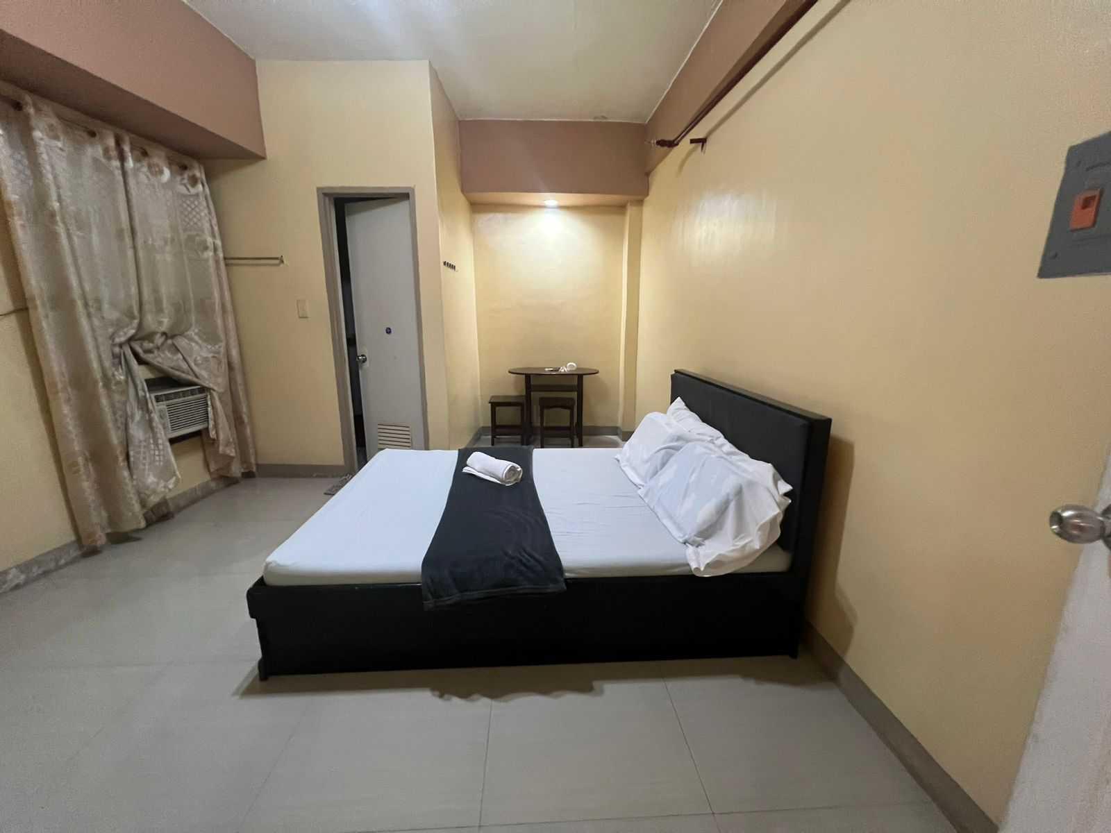 Aam Transient and Guest House Manila 22/37
