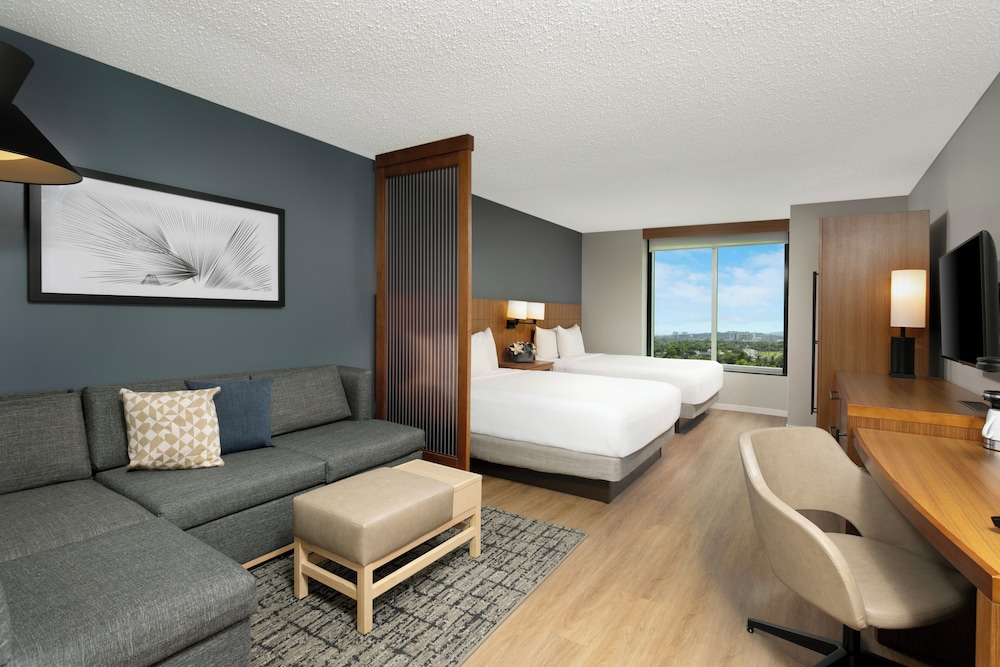 Hyatt Place Bayamon 26/65