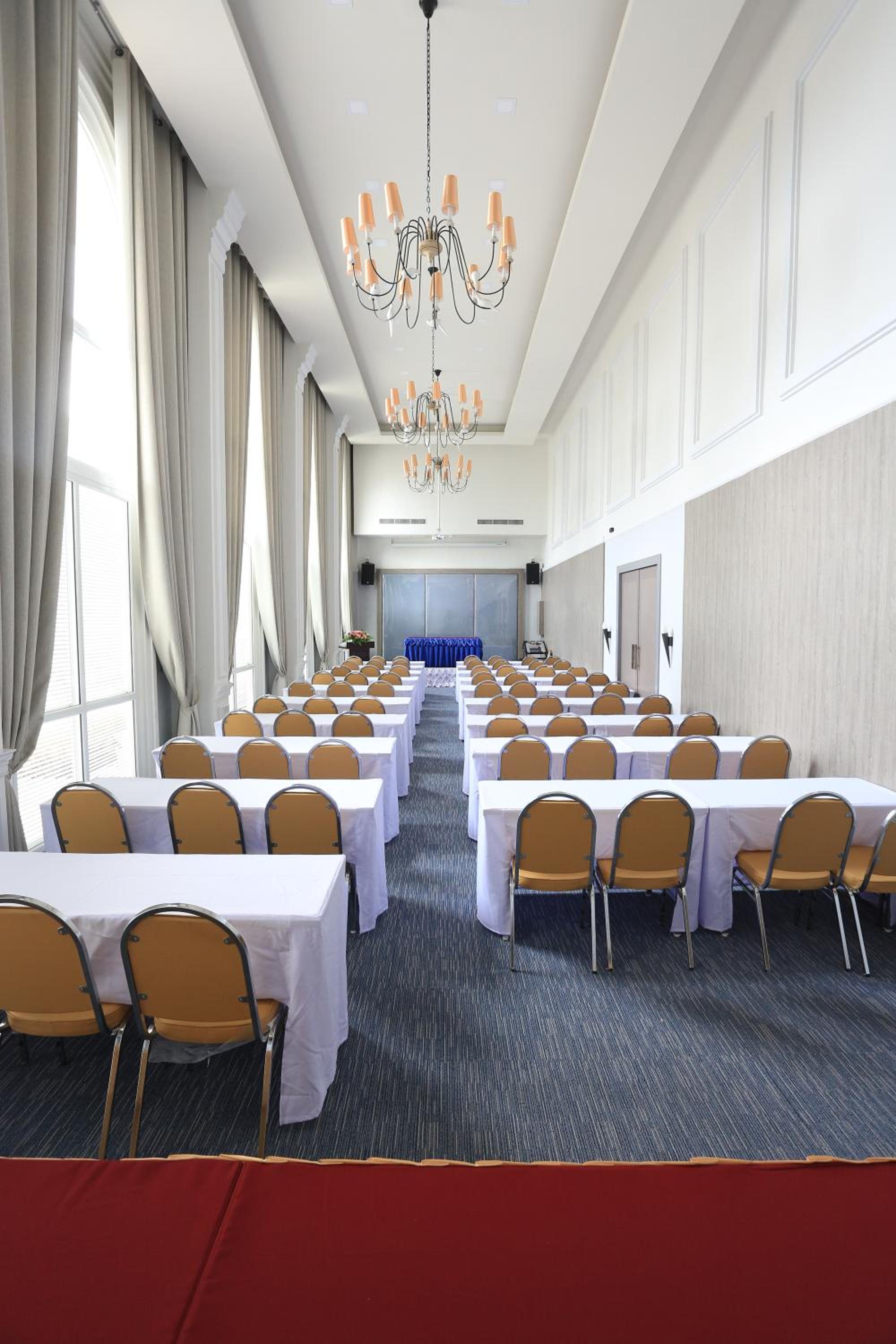 Bright Hotel Khon Kaen 37/50